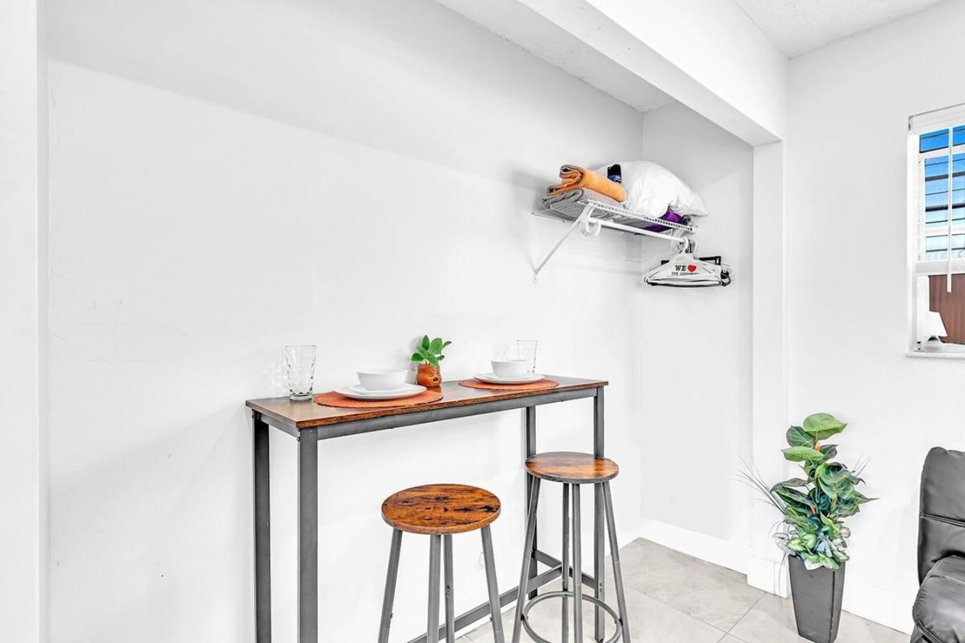 New 2 Bed Studio Close To Beach & Casino Ha04 Холивуд Екстериор снимка
