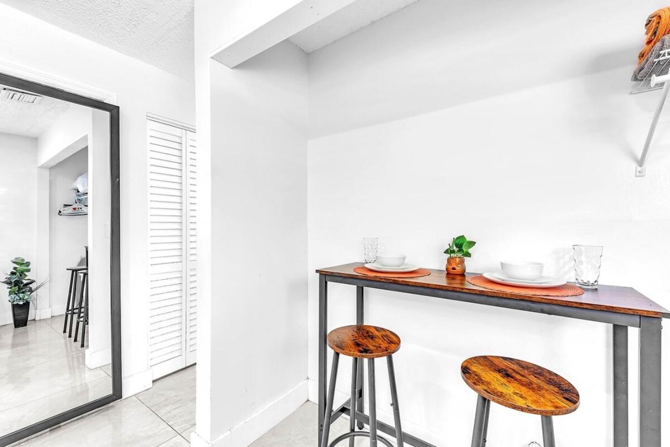 New 2 Bed Studio Close To Beach & Casino Ha04 Холивуд Екстериор снимка